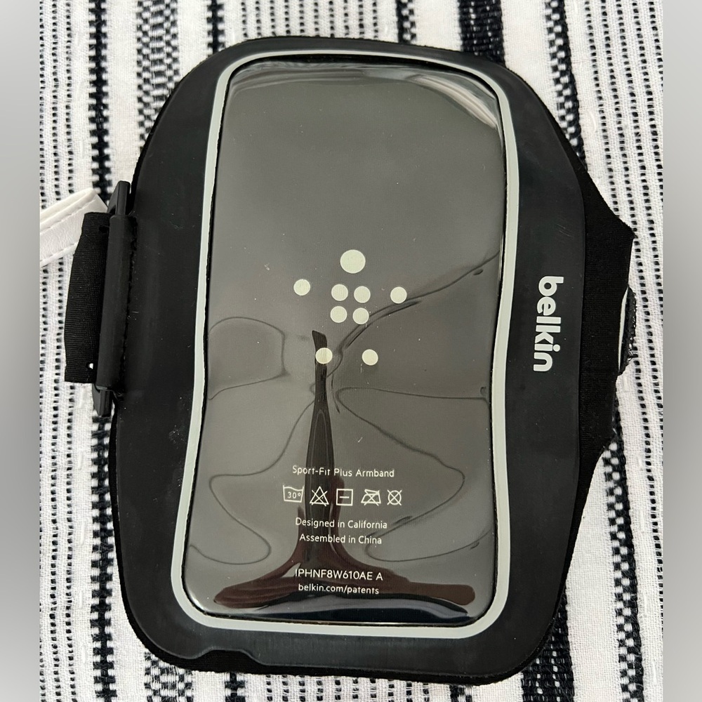 Belkin sport arm band for phone